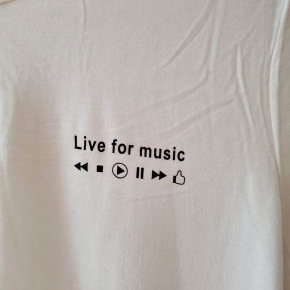 BNWOT Forever21 white live for music graphic tshirt large - Picture 2 of 5